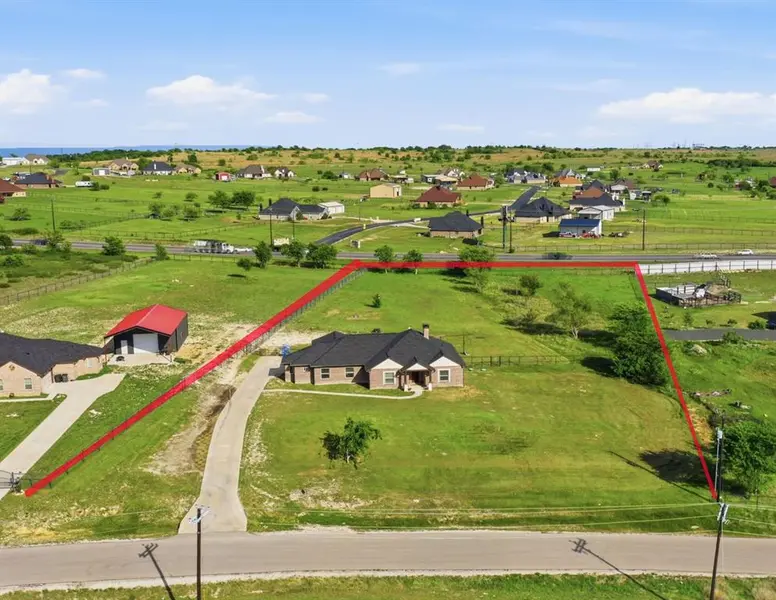 1012 Justin Drive, Springtown, TX 76082