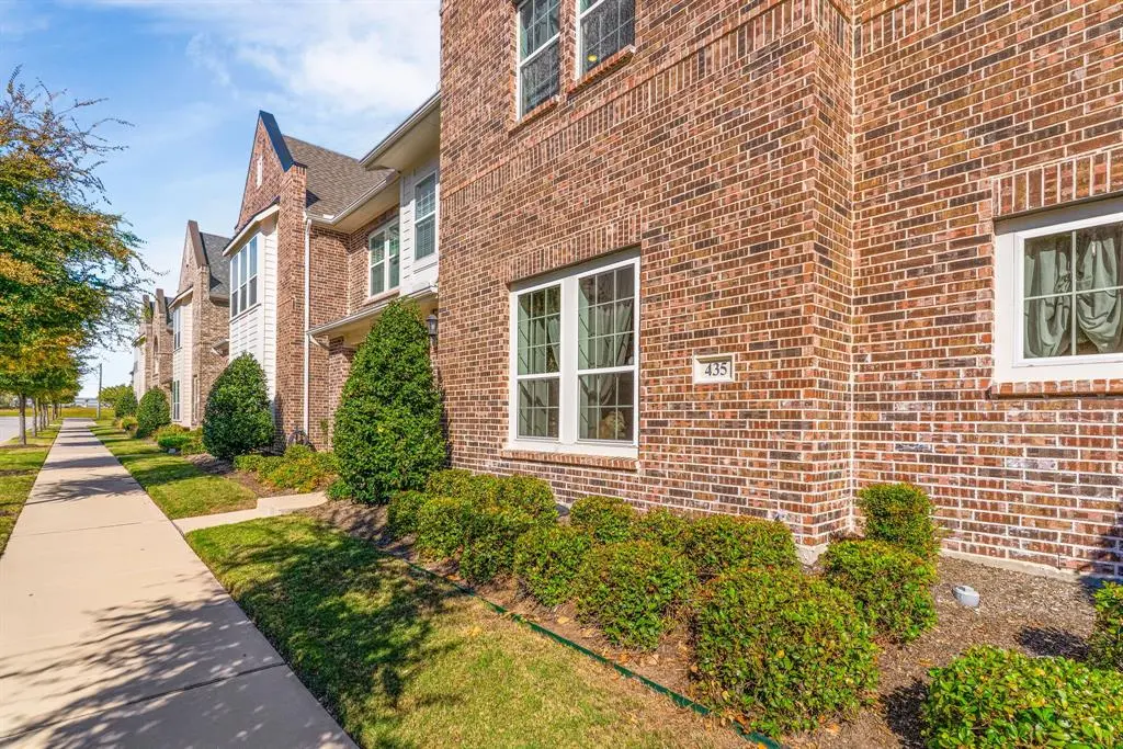 435 Madison Avenue, Fairview, TX 75069