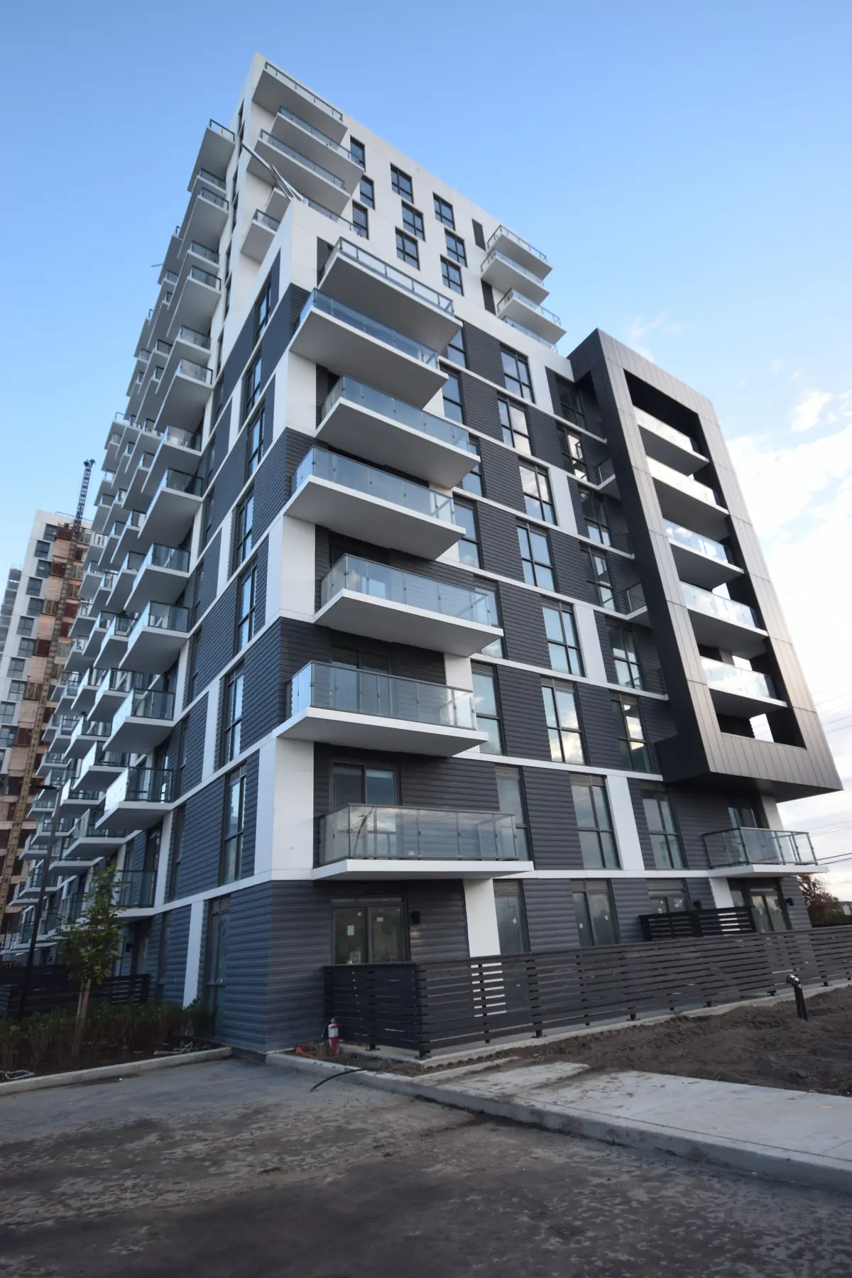 345 Wheat Boom DR #311, Oakville, ON L6H 7X5