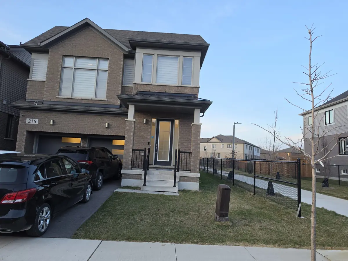 216 Provident WAY, Hamilton, ON L0R 1W0