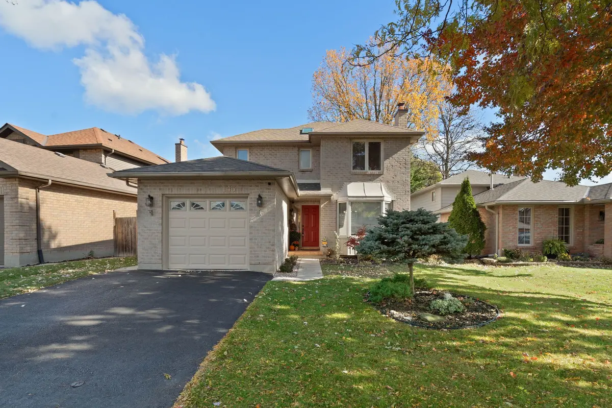 143 Golfview RD, London South, ON N6C 5V4