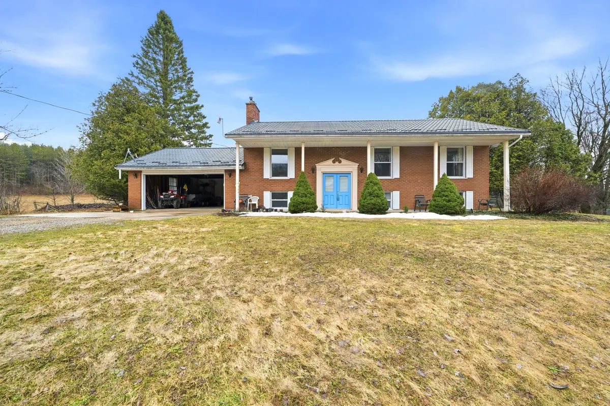 542310 Concession 14 RD, West Grey, ON N0G 1R0