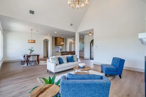 1458 Saguaro Trail, Joshua, TX 76058