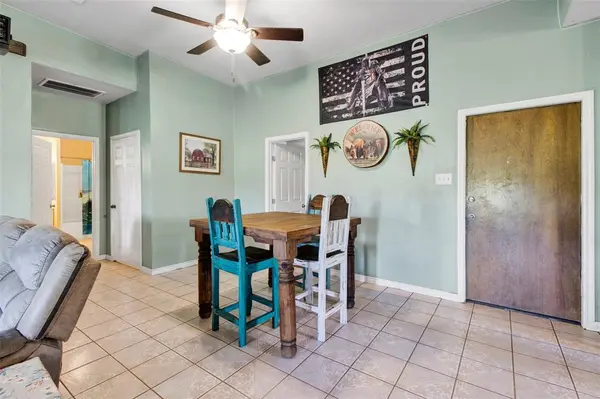 3083 Business Highway 377, Whitesboro, TX 76273