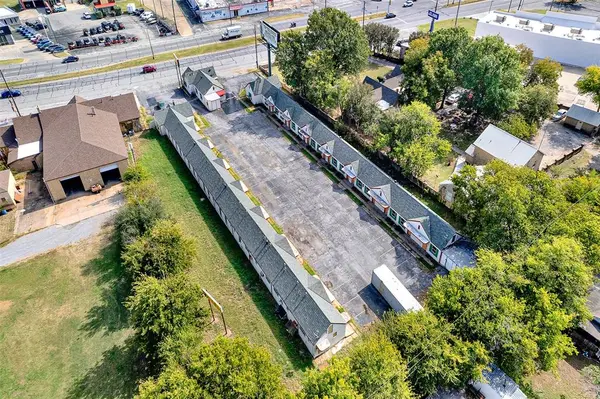 2424 Texoma Parkway, Sherman, TX 75090