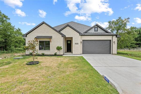 38093 Misty Ridge Drive, Whitney, TX 76692