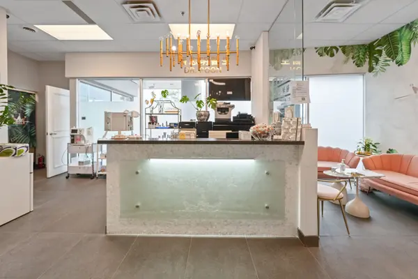 505 Highway 7 N/A E #A26 & A27, Markham, ON L3T 7T1