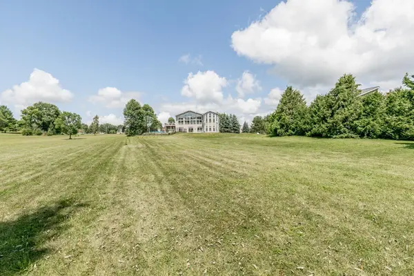 3786 Tuppy DR, Ramara, ON L0K 1B0