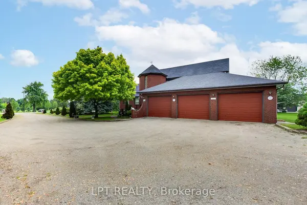 6 Fenton WAY, Brampton, ON L6P 0P5