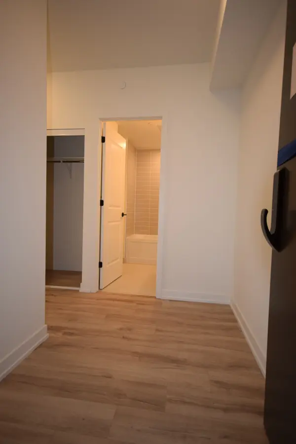 345 Wheat Boom DR #311, Oakville, ON L6H 7X5