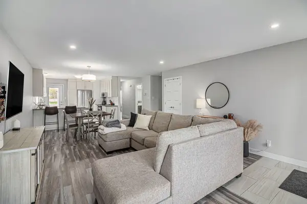 8 Brittany ST, North Stormont, ON K0A 1R0