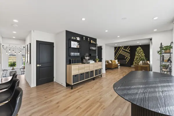 1234 SPEARS RD, Fort Erie, ON L2A 4N3