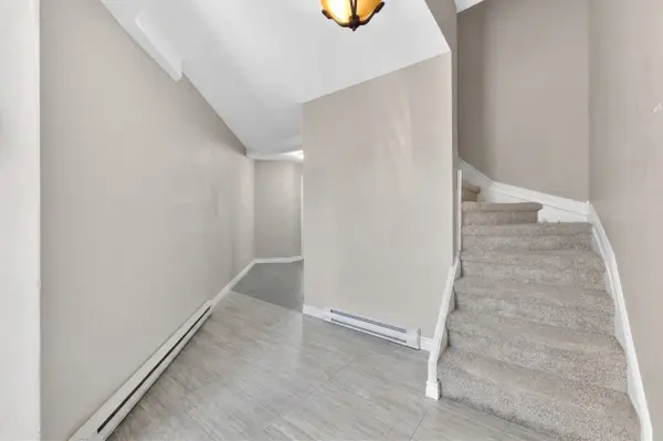 60 Elmsdale DR #36, Kitchener, ON N2E 2G4