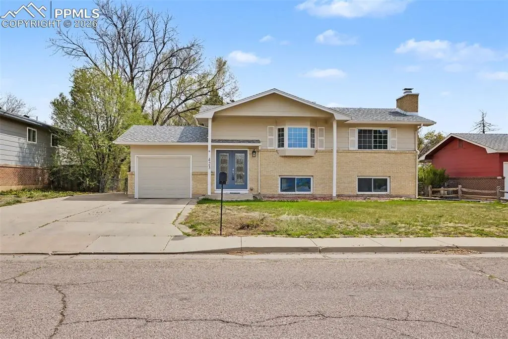 423 Eudora ST, Colorado Springs, CO 80911