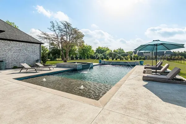 930 Harbour Oaks Court, Fairview, TX 75069