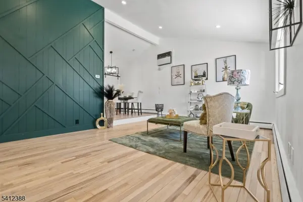 37 Albert Dr, Sayreville Boro, NJ 08859