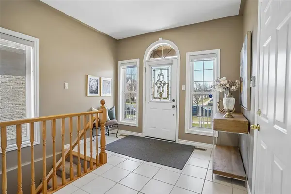 38 Bingham Gate, Clarington, ON L1E 3K3