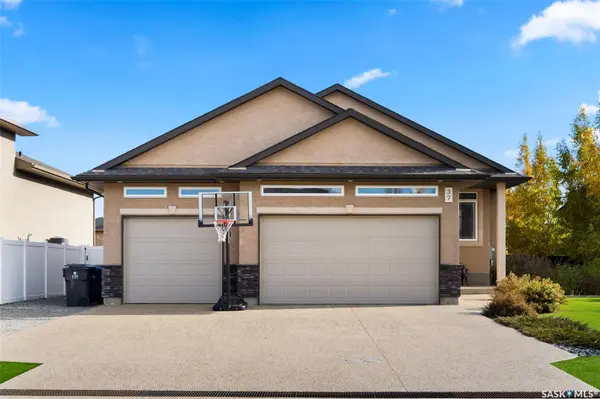 37 Churchill CRESCENT, White City, SK S4L 0C2