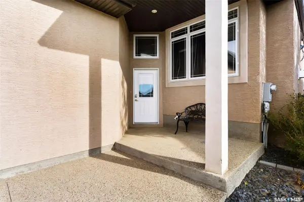 37 Churchill CRESCENT, White City, SK S4L 0C2