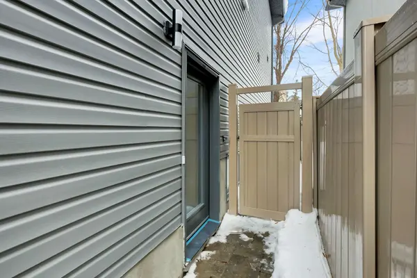 547 Mutual ST #Bsmt, Overbrook - Castleheights And Area, ON K1K 1C5