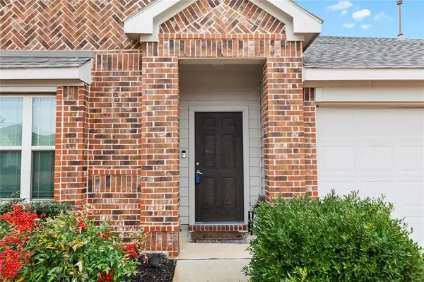 3311 Slate Drive, Forney, TX 75126