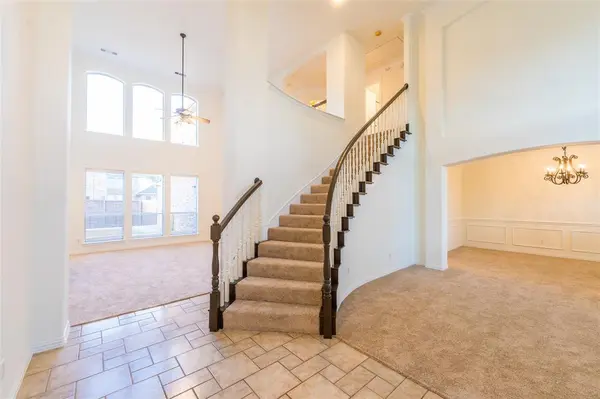 3305 Estacado Lane, Plano, TX 75025