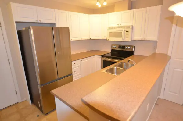 428 Chaparral Ravine VW SE #120, Calgary, AB T2X 0N2