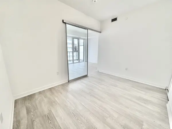 634 Church ST #3811, Toronto C08, ON M4Y 2G3