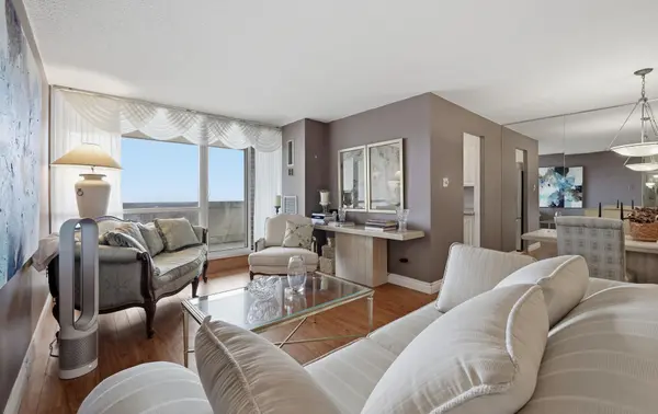 66 Falby CT #1604, Ajax, ON L1S 3L2