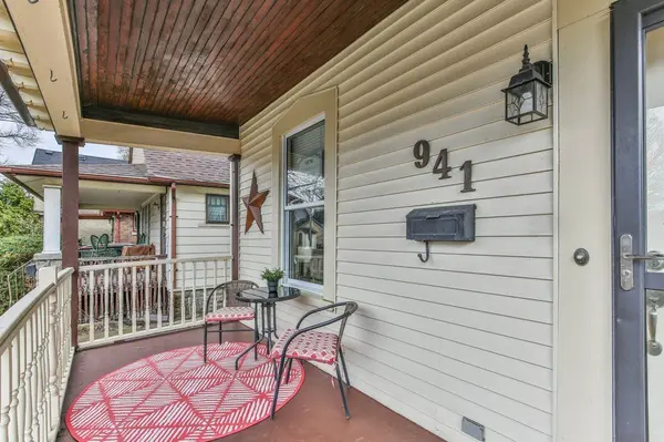 941 QUEENS AVE, London East, ON N5W 3H9