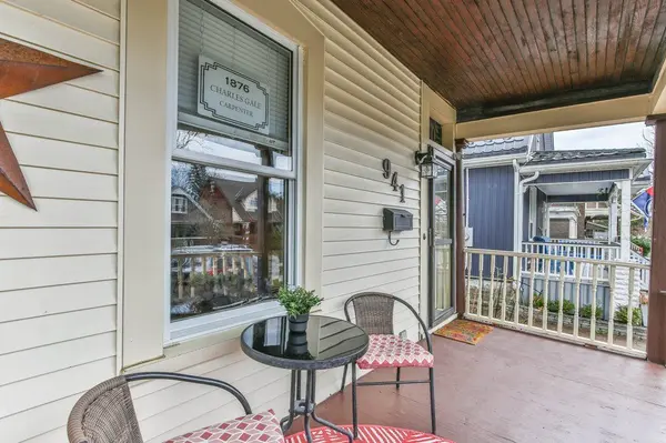 941 QUEENS AVE, London East, ON N5W 3H9