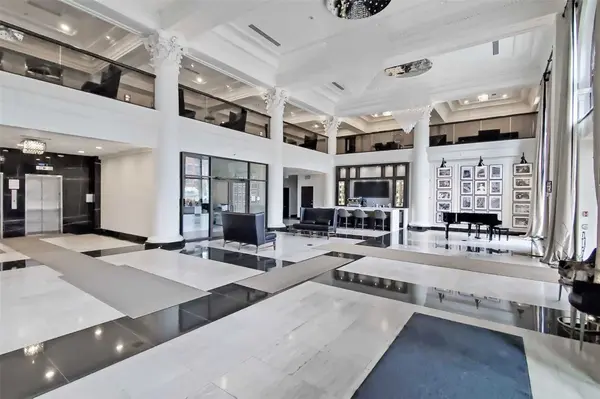 112 King ST E #1112, Hamilton, ON L8N 1A8