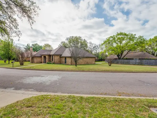 7413 Fuller Circle, Fort Worth, TX 76133