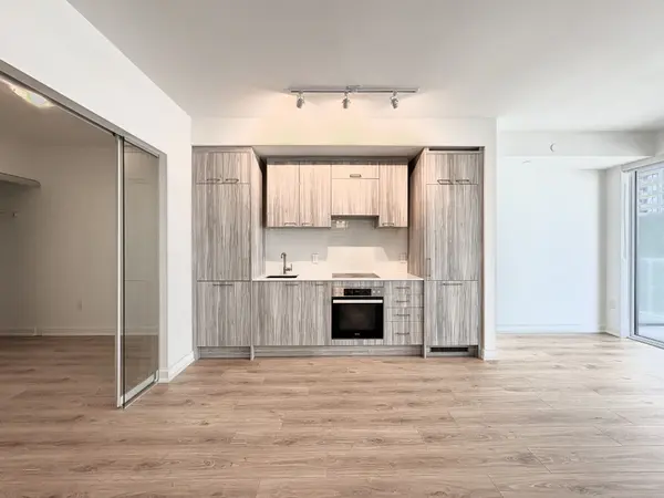 634 Church ST #3401, Toronto C08, ON M4Y 2G3