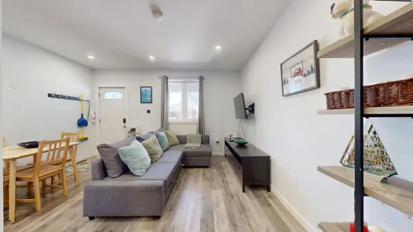 50 Brownville AVE, Toronto W04, ON M4N 4L3