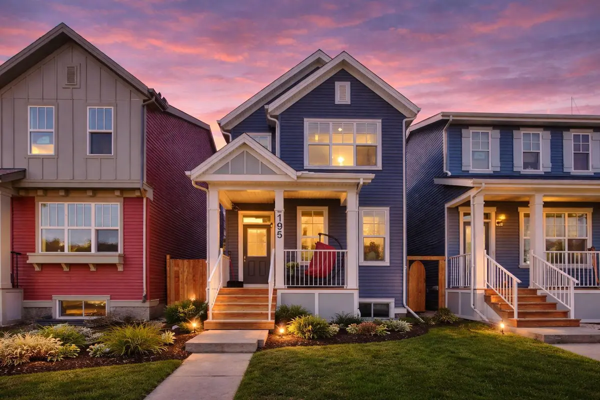 195 Savoy LNDG SE, Calgary, AB T3M 2M6