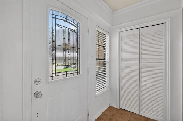 1807 Westcrest Drive, Arlington, TX 76013