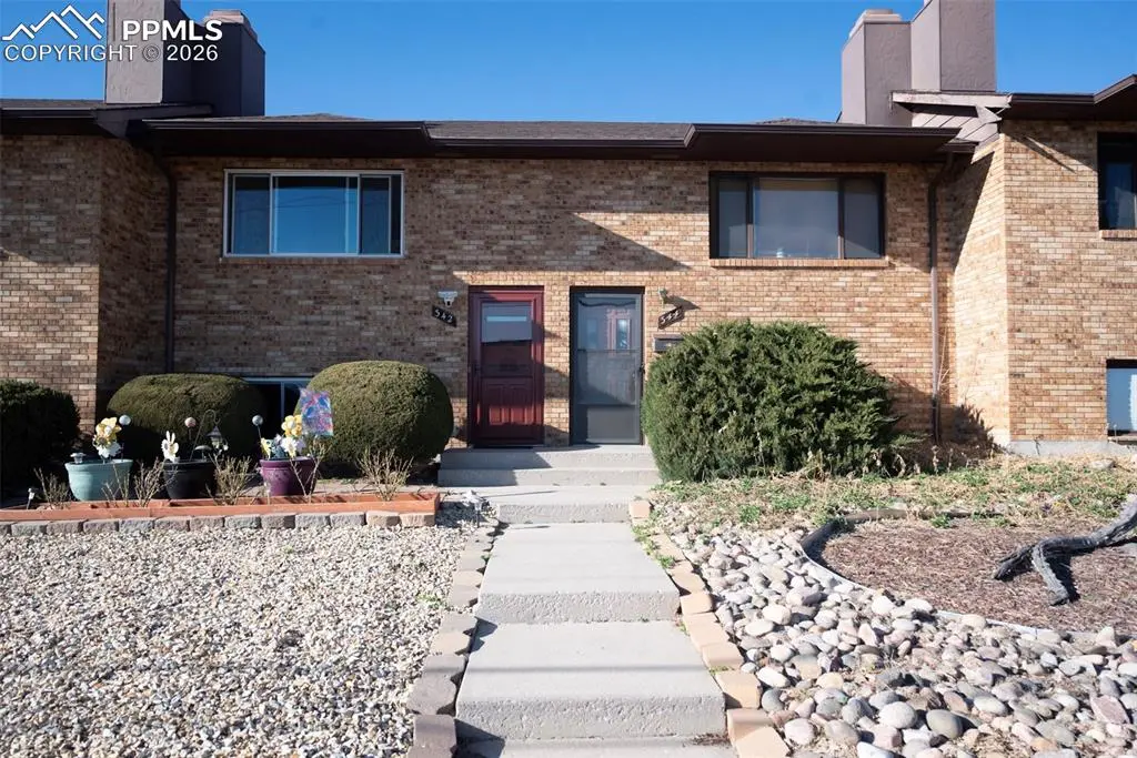 342 Mount View LN, Colorado Springs, CO 80907