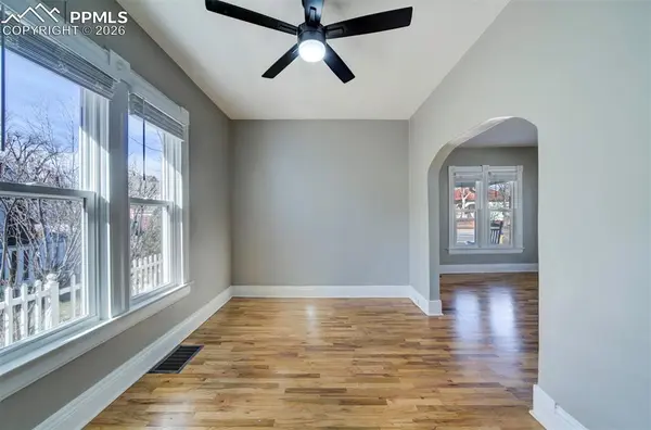 215 E Jefferson ST, Colorado Springs, CO 80907