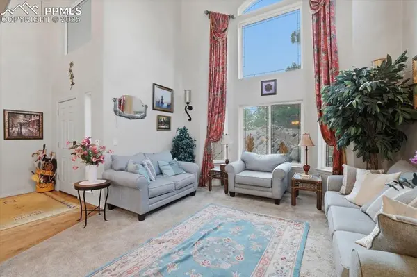 15655 Falcon Ridge CT, Colorado Springs, CO 80921