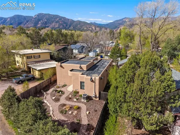 1829 Mesita CT, Colorado Springs, CO 80905