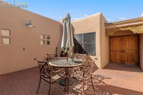 1829 Mesita CT, Colorado Springs, CO 80905