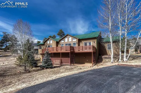 131 Golden CT, Woodland Park, CO 80863