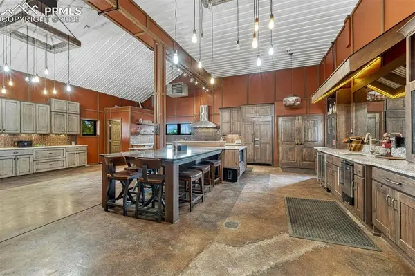 9565 Oak Springs TRL, Franktown, CO 80116