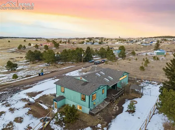 1014 Elfin Glen DR, Divide, CO 80814
