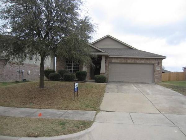 1227 Eagles Nest Trail, Krum, TX 76249