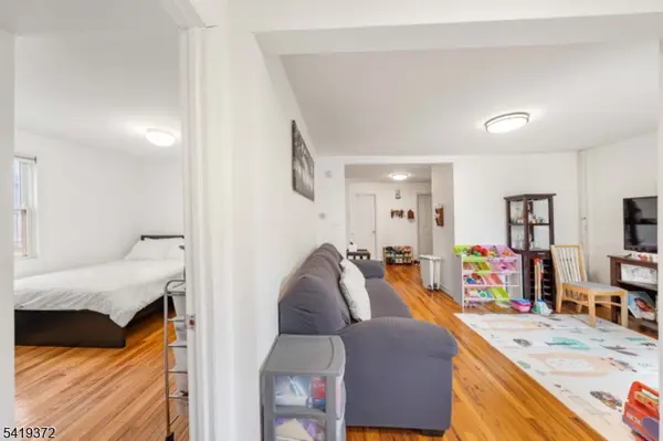 192 Boston Ave, Hillside Twp., NJ 07205