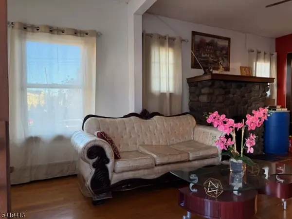 500 E 18Th St #502, Paterson City, NJ 07514