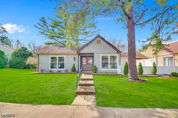 945A Liverpool Cir, Manchester Twp., NJ 08759