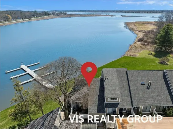 570 Wind Drift LN #25, Spring Lake Vllg, MI 49456